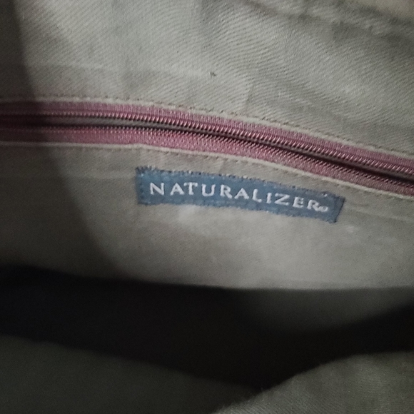 Naturalizer domed satchel 10x10 - Picture 10 of 11